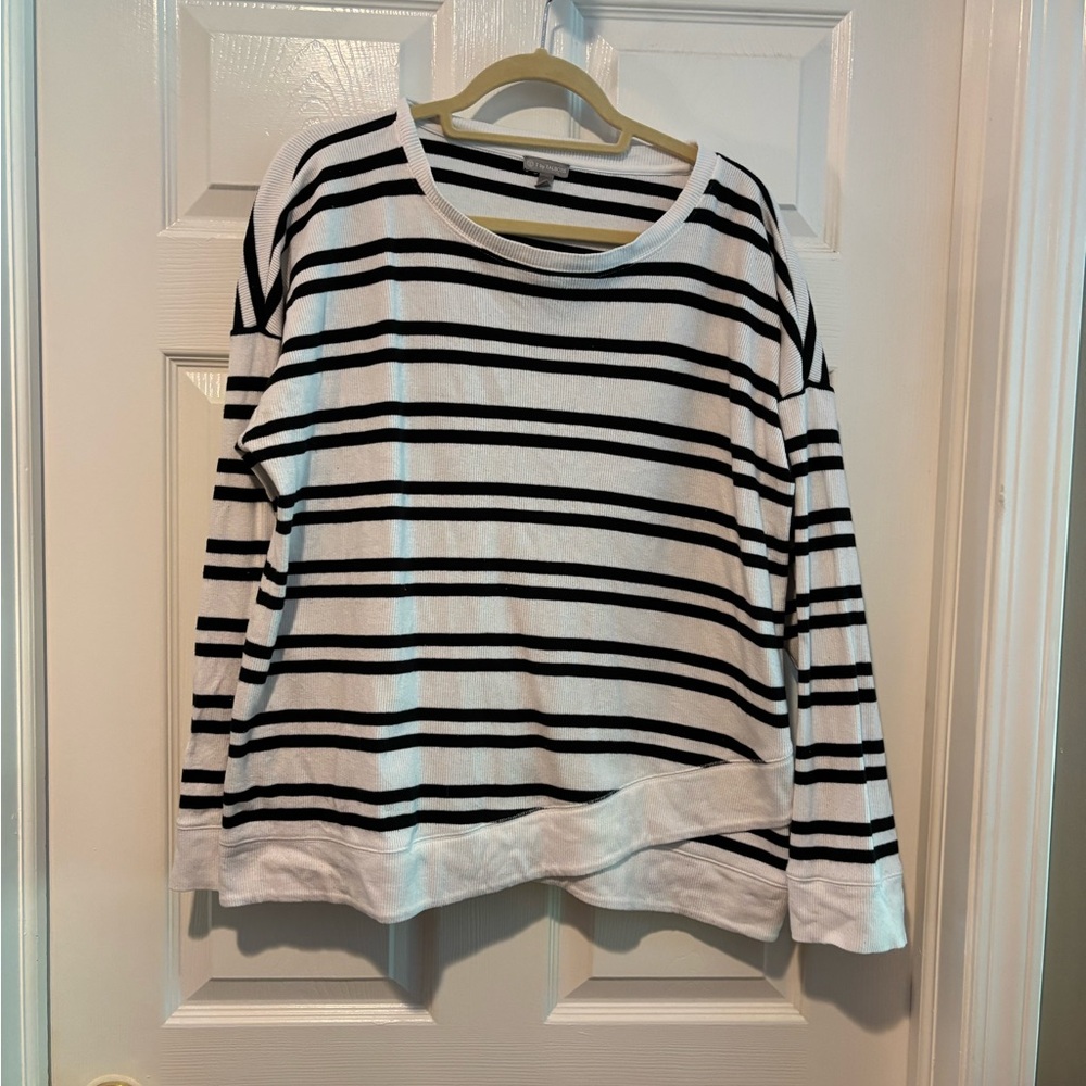 T by Talbots black and white top